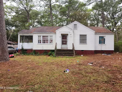 2639 Pine Tree Dr, Jackson, MS 39204 photo 1