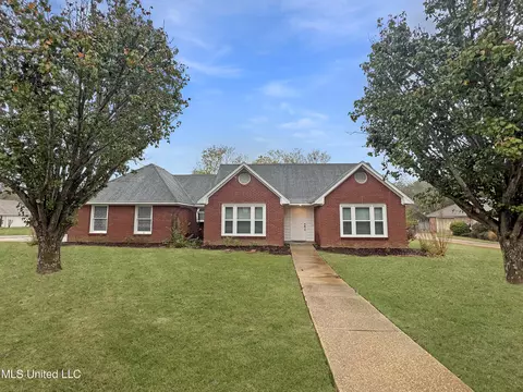 201 Foxwood Cv, Madison, MS 39110