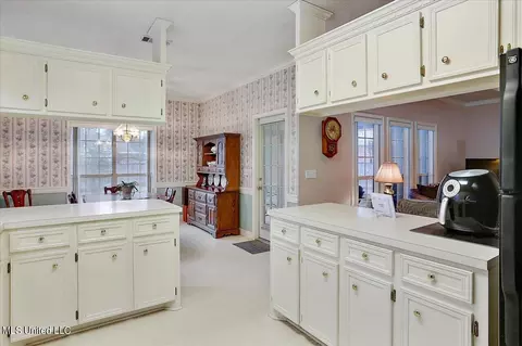 305 Garden Dr, Brandon, MS 39042 photo 10
