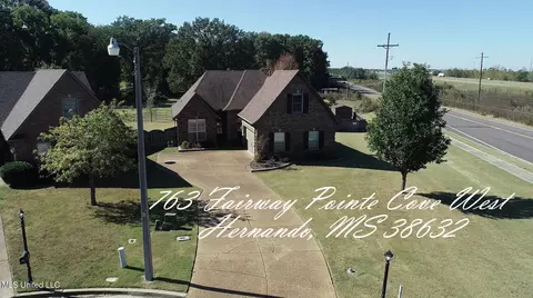763 W Fairway Pointe Cv, Hernando, MS 38632