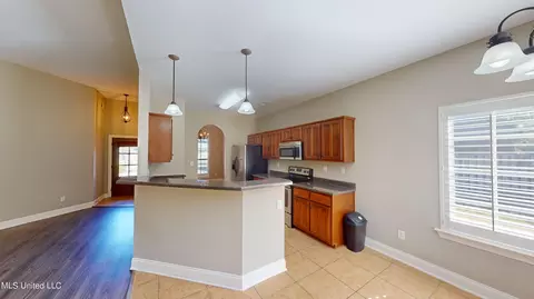763 W Fairway Pointe Cv, Hernando, MS 38632 photo 11