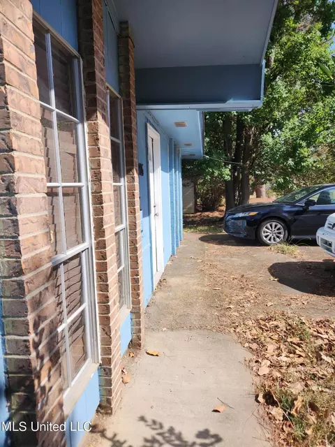 1206 Greenbriar St, Jackson, MS 39211 photo 19