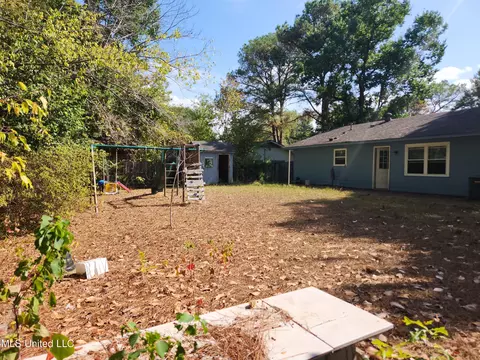 1206 Greenbriar St, Jackson, MS 39211 photo 14