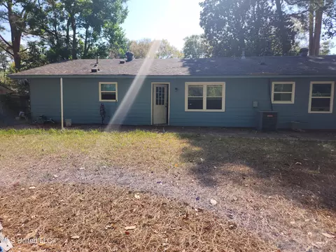 1206 Greenbriar St, Jackson, MS 39211 photo 16
