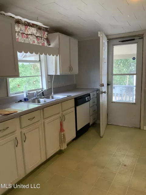 191 Clower St, Biloxi, MS 39530 photo 14