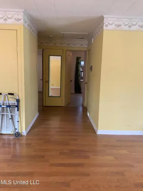 191 Clower St, Biloxi, MS 39530 photo 5