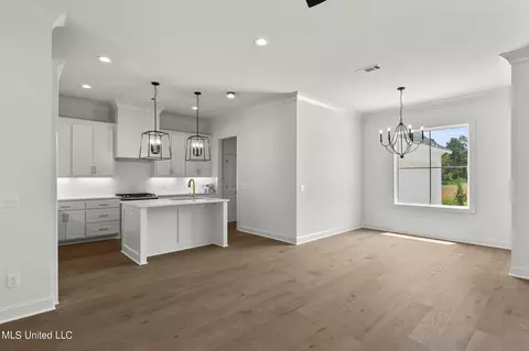 114 Springs Xing, Madison, MS 39110 photo 12