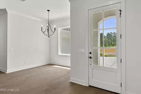 114 Springs Xing, Madison, MS 39110 photo 5