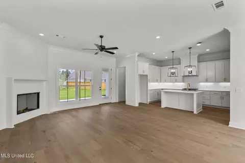 114 Springs Xing, Madison, MS 39110 photo 10