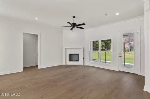 114 Springs Xing, Madison, MS 39110 photo 8