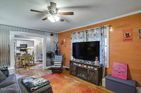 205 3rd St, D'lo, MS 39062 photo 6