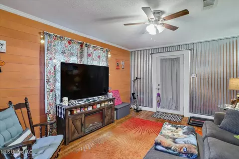 205 3rd St, D'lo, MS 39062 photo 4