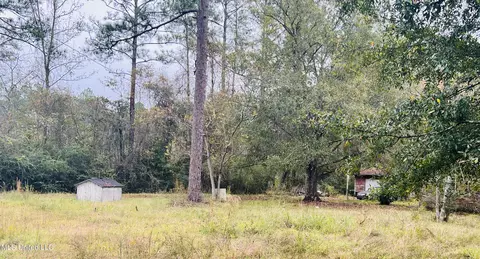 8800 Augusta Rd, Moss Point, MS 39562 photo 7