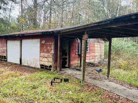 8800 Augusta Rd, Moss Point, MS 39562 photo 10