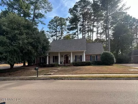 415 Berkshire Dr, Ridgeland, MS 39157