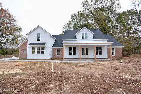 3242 Gracyn Cv, Hernando, MS 38632