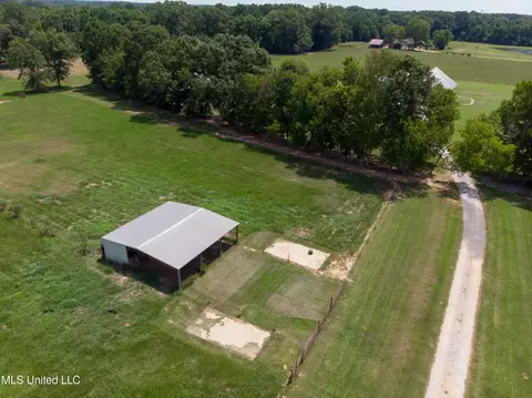 Exterior - 3148 Volley Campbell Rd, Terry, MS 39170 photo 3 of 11