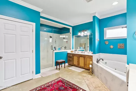 Bath - 3148 Volley Campbell Rd, Terry, MS 39170 photo 2 of 3