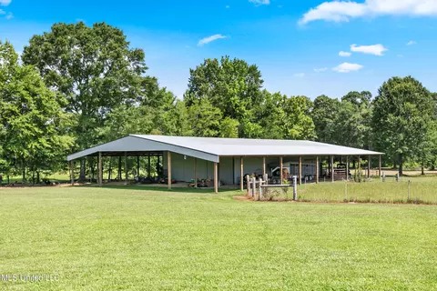 Exterior - 3148 Volley Campbell Rd, Terry, MS 39170 photo 8 of 11