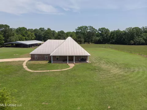 Exterior - 3148 Volley Campbell Rd, Terry, MS 39170 photo 6 of 11