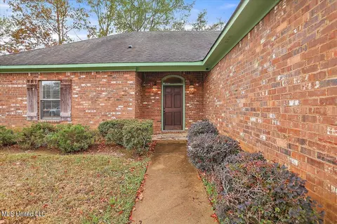 139 Northgate Dr, Canton, MS 39046 photo 3