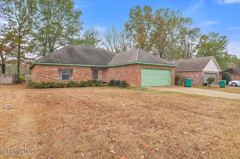 139 Northgate Dr, Canton, MS 39046 photo 2
