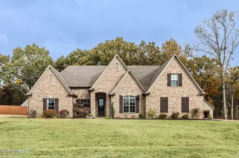 444 Kayla Michelle Dr, Southaven, MS 38672