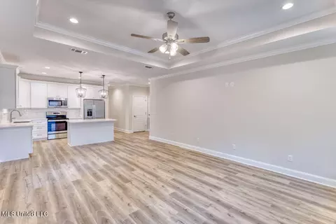 982 Ala Moana Pl, Diamondhead, MS 39525 photo 5