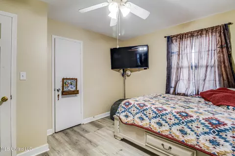 310 Rita Ln, Long Beach, MS 39560 photo 10