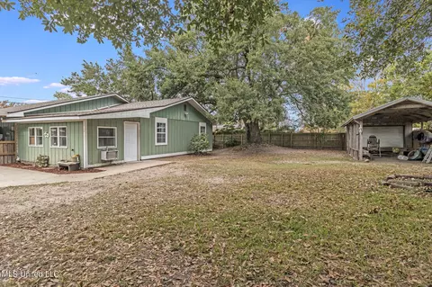 310 Rita Ln, Long Beach, MS 39560 photo 4