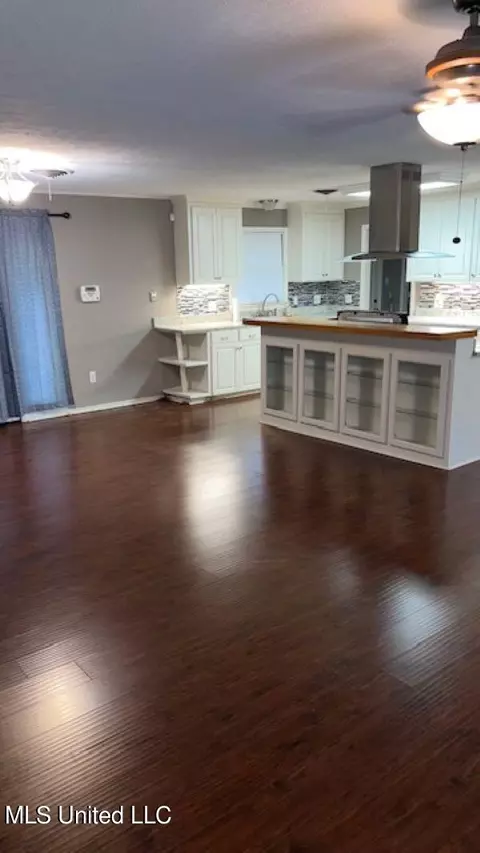 5337 Venetian Way, Jackson, MS 39211 photo 5