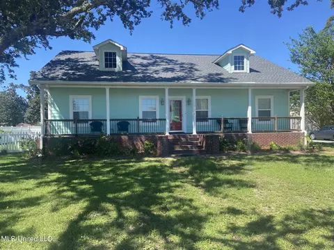 4718 Finley St, Gulfport, MS 39501