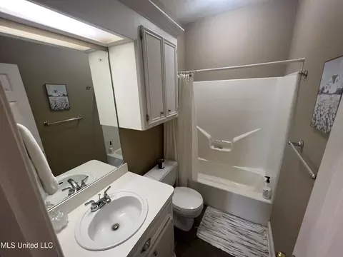 123 Commonwealth Ave, Brandon, MS 39047 photo 11