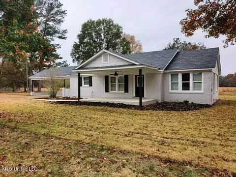 835 S Highway 51, Senatobia, MS 38668