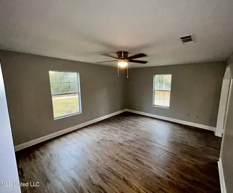 204 Wiley Smith Rd, Lucedale, MS 39452 photo 6