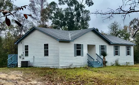 204 Wiley Smith Rd, Lucedale, MS 39452 photo 2