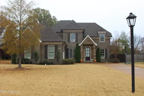 4420 E Robinson Loop, Olive Branch, MS 38654