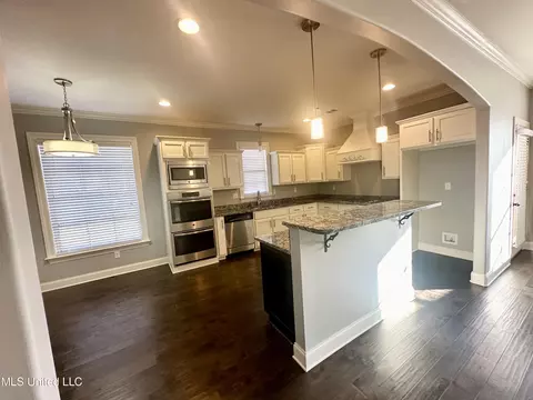 4420 E Robinson Loop, Olive Branch, MS 38654 photo 13