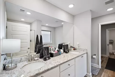 600 Silver Cv, Pearl, MS 39208 photo 12