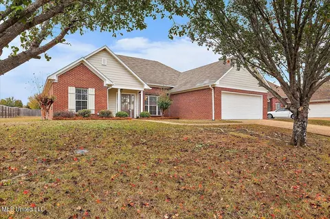 106 Parkfield Dr, Madison, MS 39110