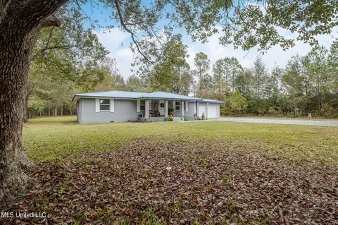 12368 School Rd, Saucier, MS 39574 photo 2