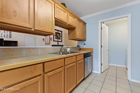 2 Periwinkle Ln, Long Beach, MS 39560 photo 8
