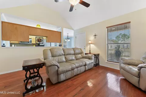 2 Periwinkle Ln, Long Beach, MS 39560 photo 3