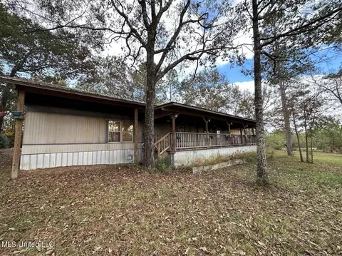 1930 Thirteen Rd, Lucedale, MS 39452