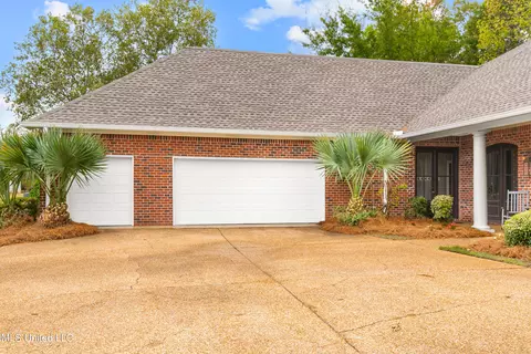 223 Lighthouse Ln, Brandon, MS 39047 photo 3
