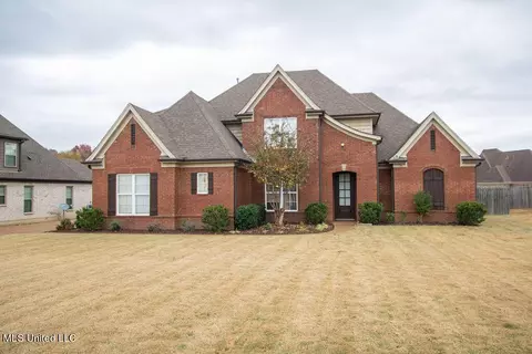 5056 Maiden Lane Cv, Southaven, MS 38672