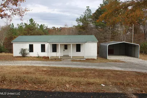 113 Pleasant Valley Dr, Holly Springs, MS 38635
