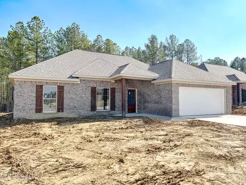 937 Riverside Ln, Pearl, MS 39208