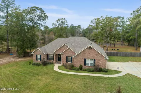 19375 Highway 603, Kiln, MS 39556