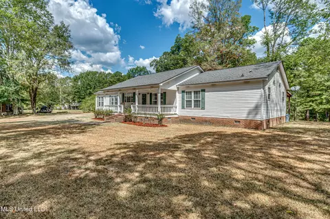 6910 Tank Rd, Terry, MS 39170 photo 2